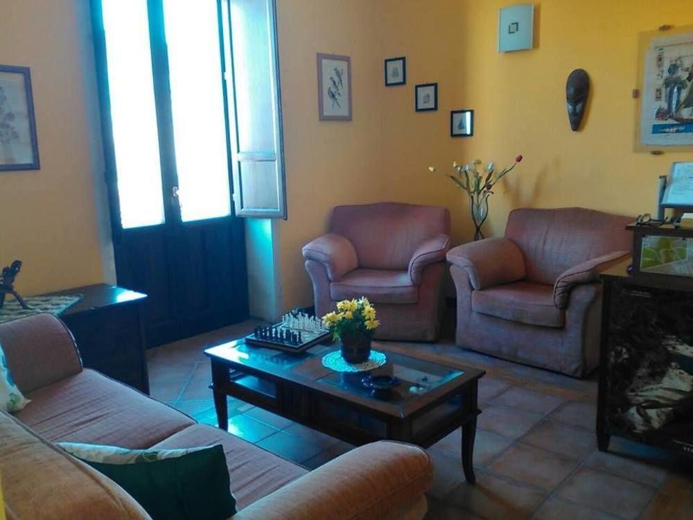 Allotjament i esmorzar La Borgata Rooms